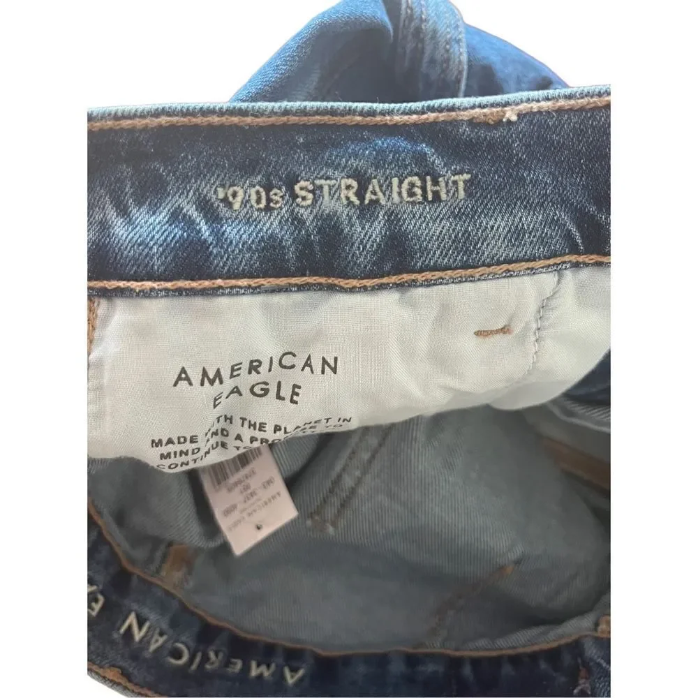 ‎American Eagle 90’ straights jeans NWT women’s size 6